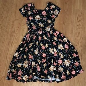 Gorgeous dot dot smile dress